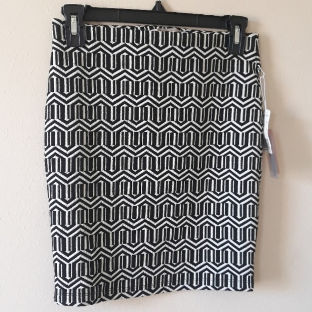 Form-fit Mini Skirt